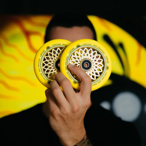 Lotus Wheels | Yellow / Yellow